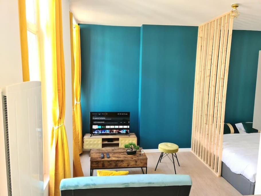 Le Cosy Central Moderne Et Chaleureux Saint-Etienne  Eksteriør billede