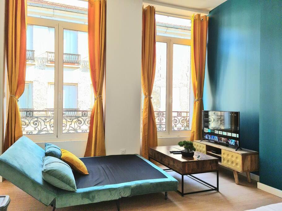 Le Cosy Central Moderne Et Chaleureux Saint-Etienne  Eksteriør billede